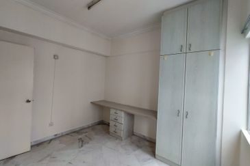 Awana Puri Condominiums