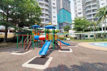 Awana Puri Condominiums