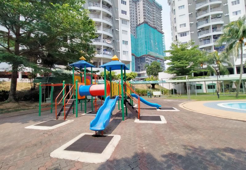 Awana Puri Condominiums