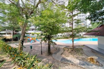 Awana Puri Condominiums