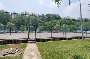 Awana Puri Condominiums