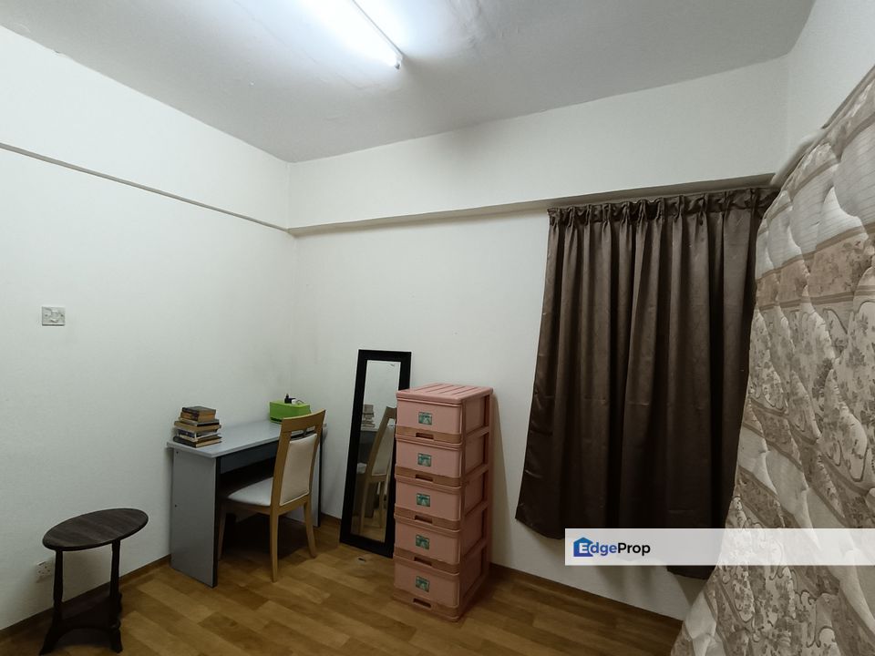 Pangsapuri Orkid, Bandar Mahkota Cheras Apartment newly painted Fully Furnished For Sale , Selangor, Cheras