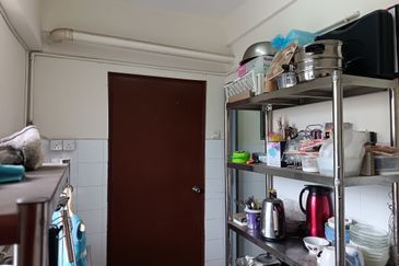 Pangsapuri Orkid, Bandar Mahkota Cheras