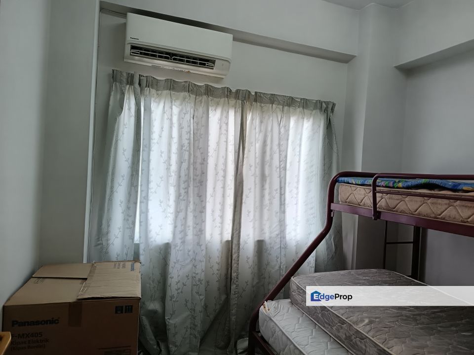 Midah Ria Condominium  near HUKM,good for Doctor and Nurse KL View-  Cheap Rent., Kuala Lumpur, Cheras