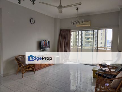 Midah Ria Condominium  near HUKM,good for Doctor and Nurse good view  Cheap Rent., Kuala Lumpur, Cheras