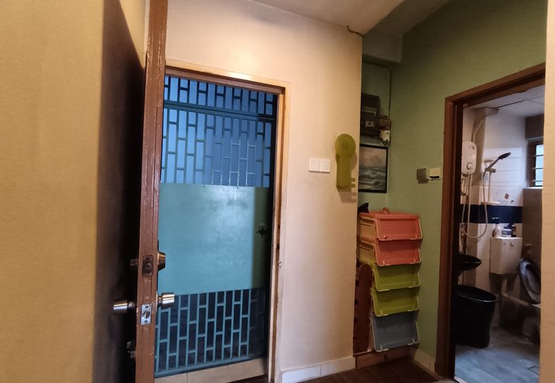 Taman Lembah Maju 600 Apartment