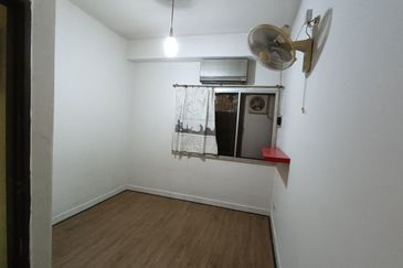 Taman Lembah Maju 600 Apartment