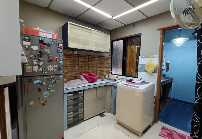 Taman Lembah Maju 600 Apartment