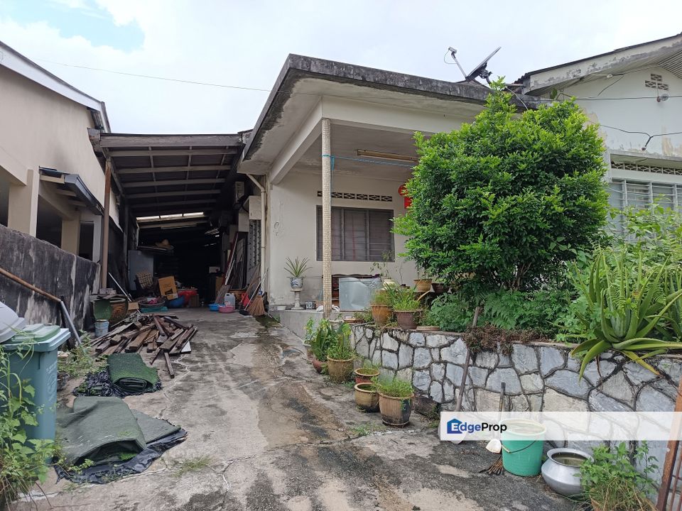 Kampung Cheras Baru ,Cheras one Storey -for Stay,Store, Light Industries/Hostel - Cheap Rent, Kuala Lumpur, Cheras