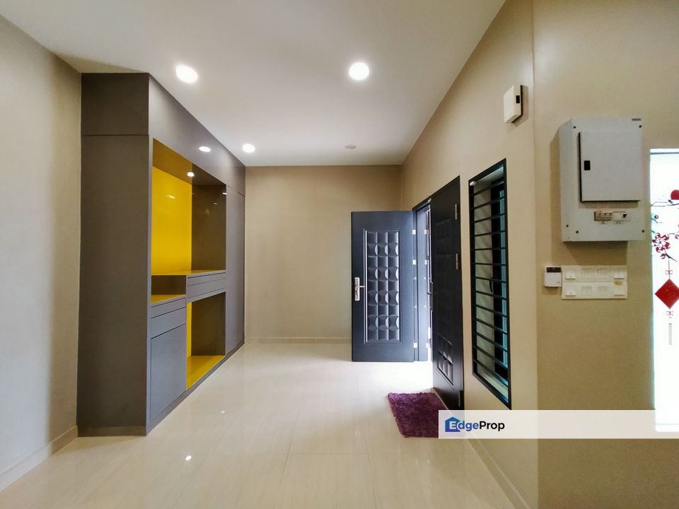 Beautiful  Single Storey bungalow move in condition Taman Tasik Permai., Selangor, Ampang