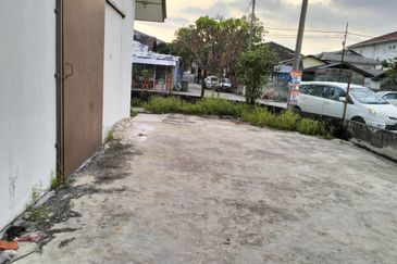 Kampung Cheras Baru,Cheras Single Storey Shop,Store ,Office or Light Industries Cheap Rent