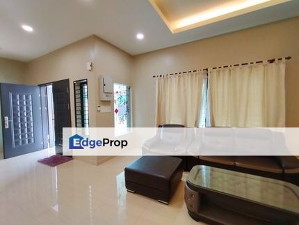 Beautiful Bungalow Kampung Tasik Permai,Ampang Selangor，moving in condition, Selangor, Ampang