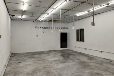 Kampung Cheras Baru,Cheras Single Storey Shop,Store ,Office or Light Industries Cheap Rent