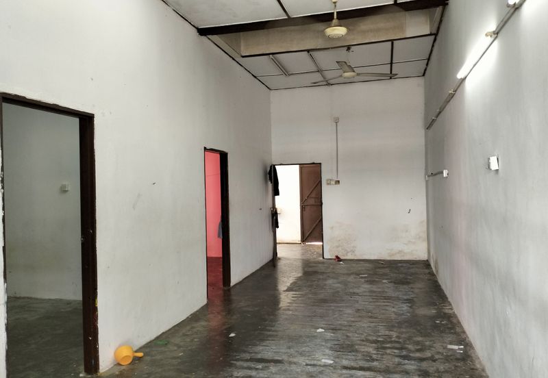 Kampung Cheras Baru,Cheras Single Storey Shop,Store ,Office or Light Industries Cheap Rent