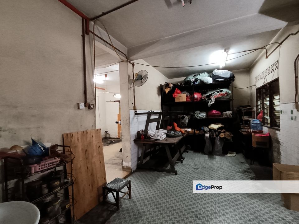 Kampung Cheras Baru,Cheras,2 store Light Industries Factory,Store and Office near main Road,easy load and unload goods  Best buy, Kuala Lumpur, Cheras