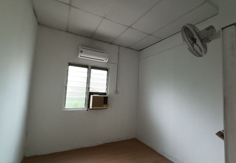 Kampung Cheras Baru  Single Storey for Store, Light Industries/Hostel big Road easy load and unload Goods 