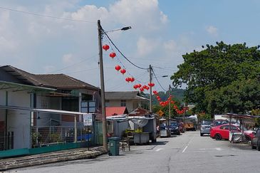 Kampung Cheras Baru  Single Storey for Store, Light Industries/Hostel big Road easy load and unload Goods 