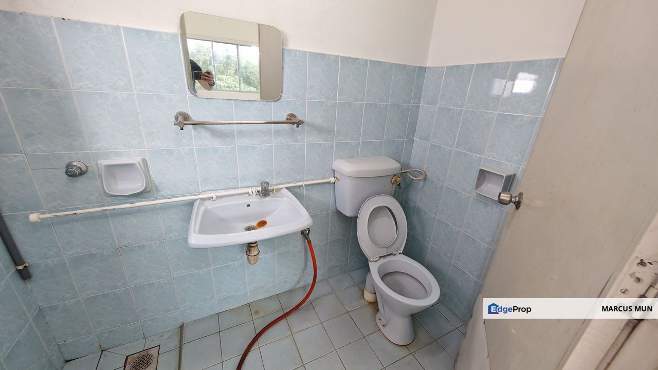 Unit 1122 kp, 3 Bilik Tidur, 2 Bilik Mandi, Tempat Parking Berbumbung, Selangor, Semenyih