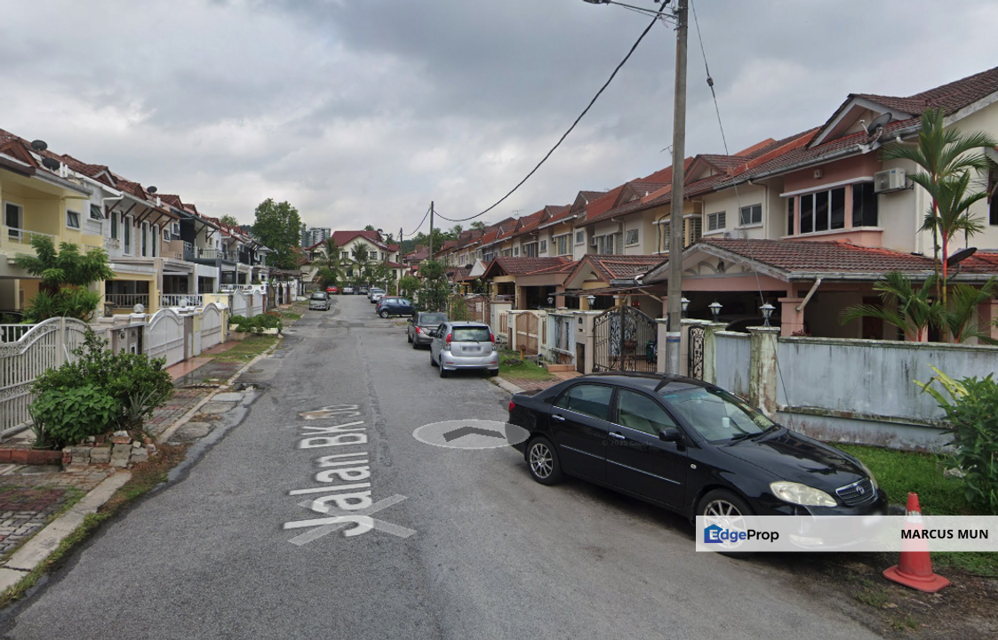 Big Layout 22x75, 4 Rooms 3 Baths, Ideal for family, Selangor, Bandar Kinrara Puchong