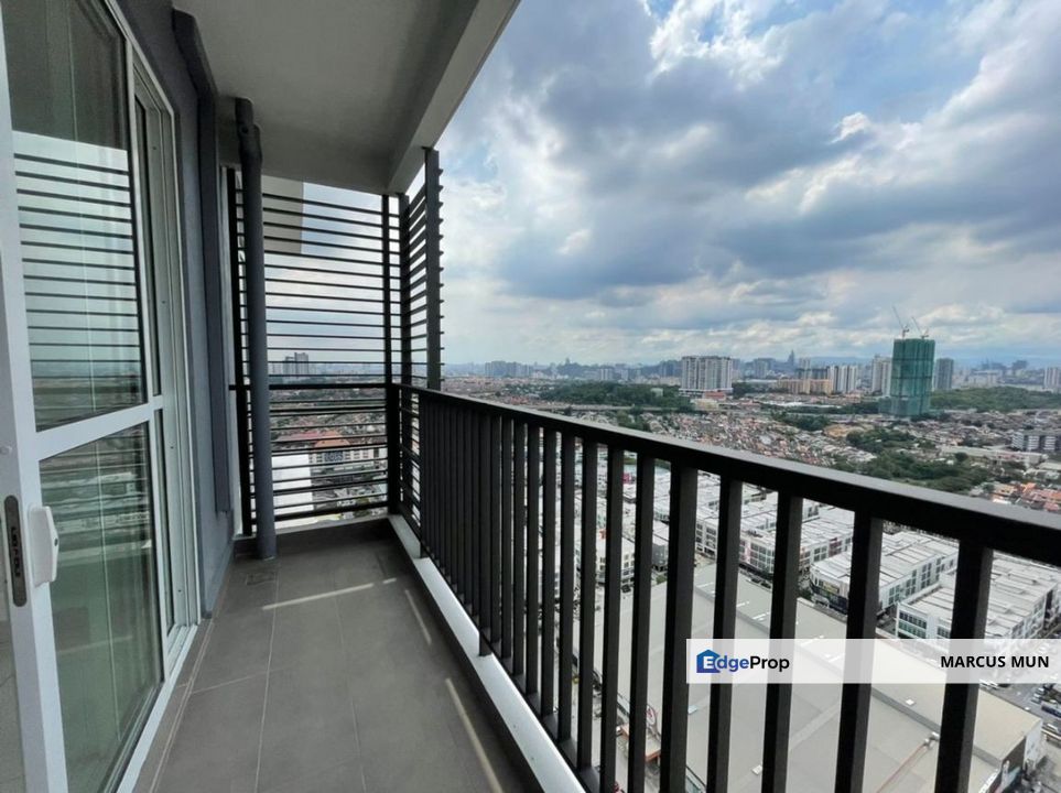 Rare Corner Unit 4r3b 2, Nice Kl View, 2 Parkings @ Lowest Floor, Kuala Lumpur, Bandar Baru Sri Petaling