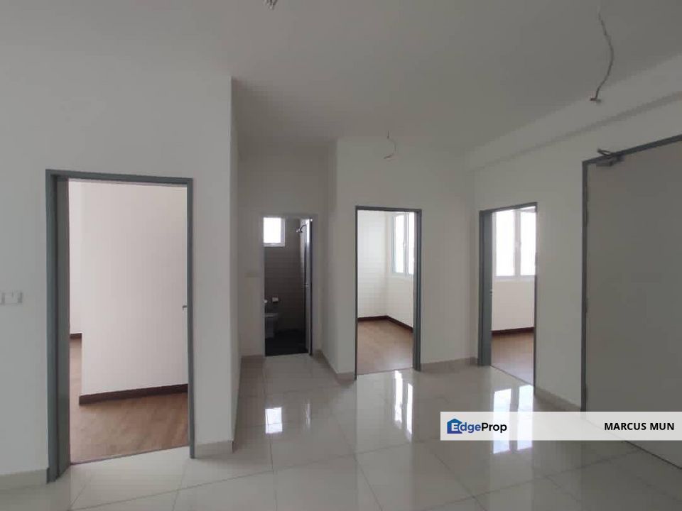 Rare unit sell below Market Value, One of the best buy in Pinnacle !, Kuala Lumpur, Bandar Baru Sri Petaling