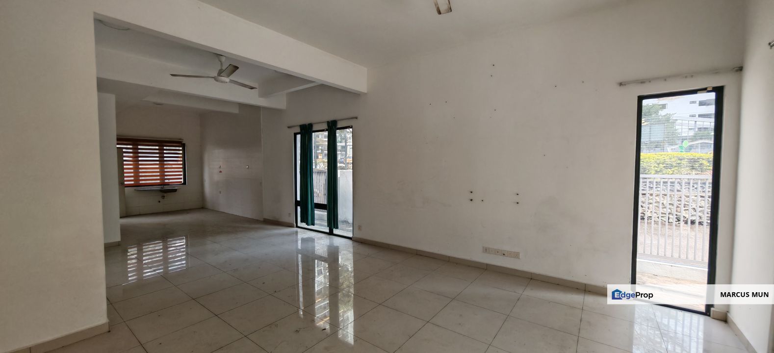 Finally, a Home that Meets Your ‘Parking Space’ Requirements, Selangor, Kajang