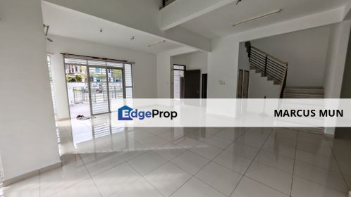 End lot with Big Land Size 3,531 sf, Good Condition, Selangor, Kajang