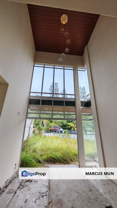 A Corner House You Can Redesign From Scratch, Corner Lot Facing South East, , Selangor, Kajang