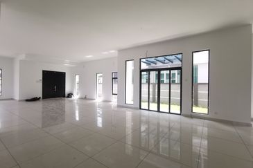 Bandar Sungai Long, Selangor Bungalow House