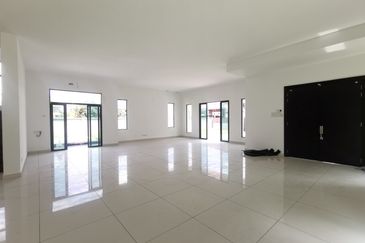 Bandar Sungai Long, Selangor Bungalow House