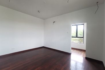 Bandar Sungai Long, Selangor Bungalow House