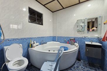 Bandar Sungai Long, Bandar Sungai Long, Selangor Semi-D House