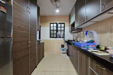 Bandar Sungai Long, Bandar Sungai Long, Selangor Semi-D House