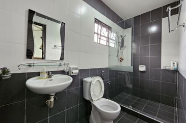 Bandar Sungai Long, Bandar Sungai Long, Selangor Semi-D House