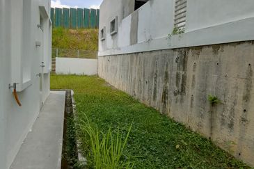 Bandar Sungai Long, Bandar Sungai Long, Selangor Semi-D House
