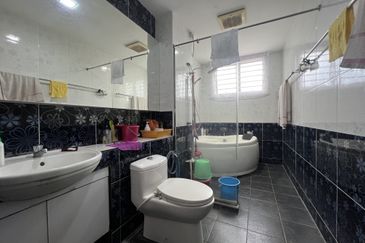 Bandar Sungai Long, Bandar Sungai Long, Selangor Terrace House