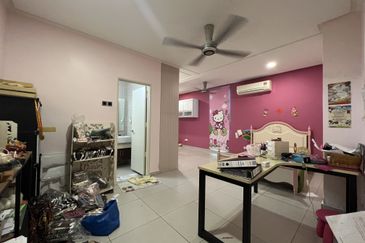 Bandar Tun Hussein Onn