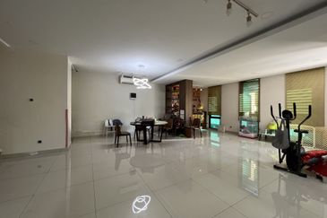 Bandar Tun Hussein Onn