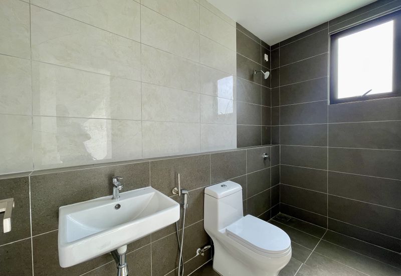 Legasi 2 , Bandar Kinrara