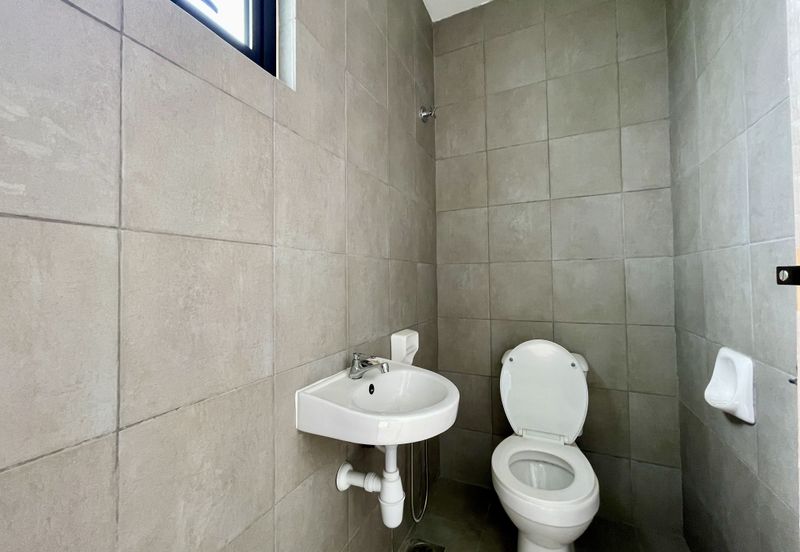 Legasi 2 , Bandar Kinrara