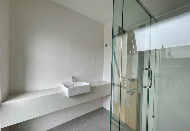 Legasi 2 , Bandar Kinrara