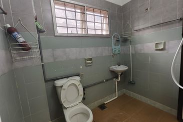 SL7, Bandar Sungai Long