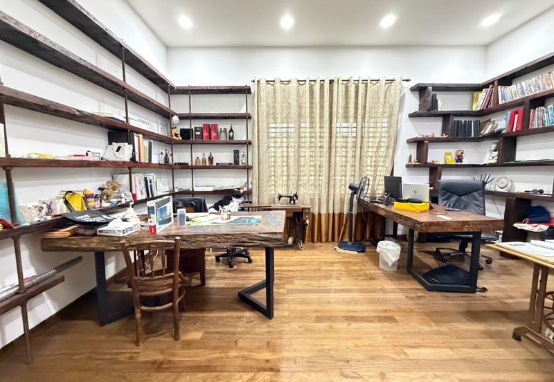 Bandar Tun Hussein Onn