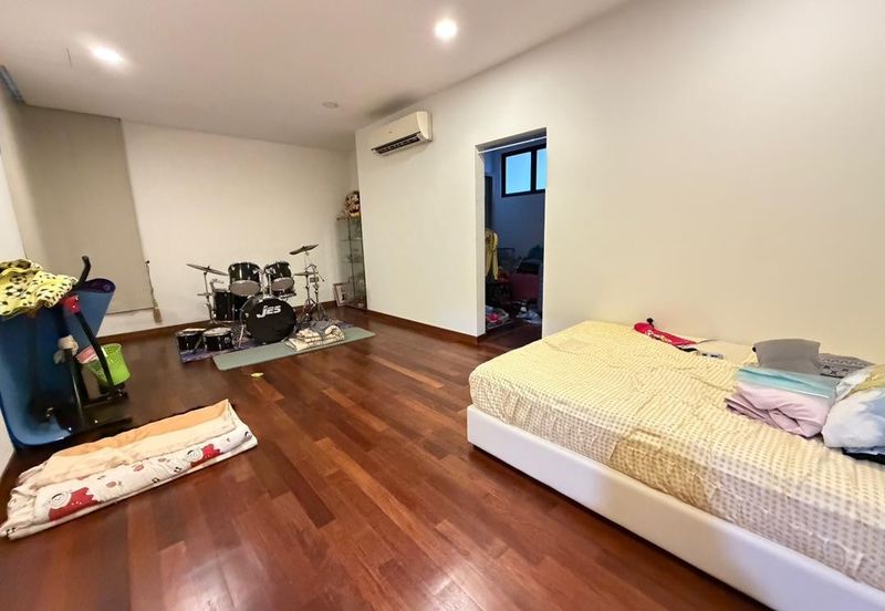 Bandar Tun Hussein Onn