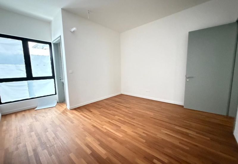 Twin Palm Latania 2, Bandar Sungai Long Semi-D House