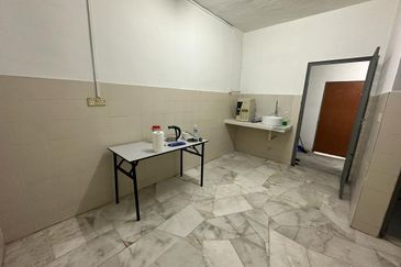 SL7, Bandar Sungai Long