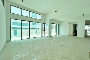 Villa 33, Bukit Manda'rina