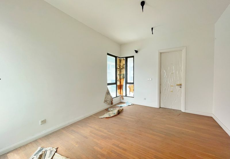 Villa 33, Bukit Manda'rina