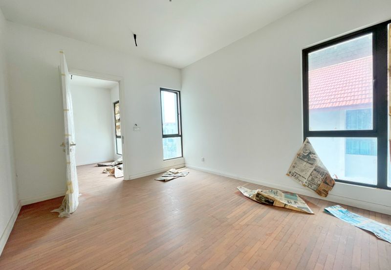 Villa 33, Bukit Manda'rina