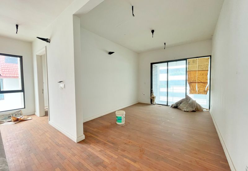 Villa 33, Bukit Manda'rina